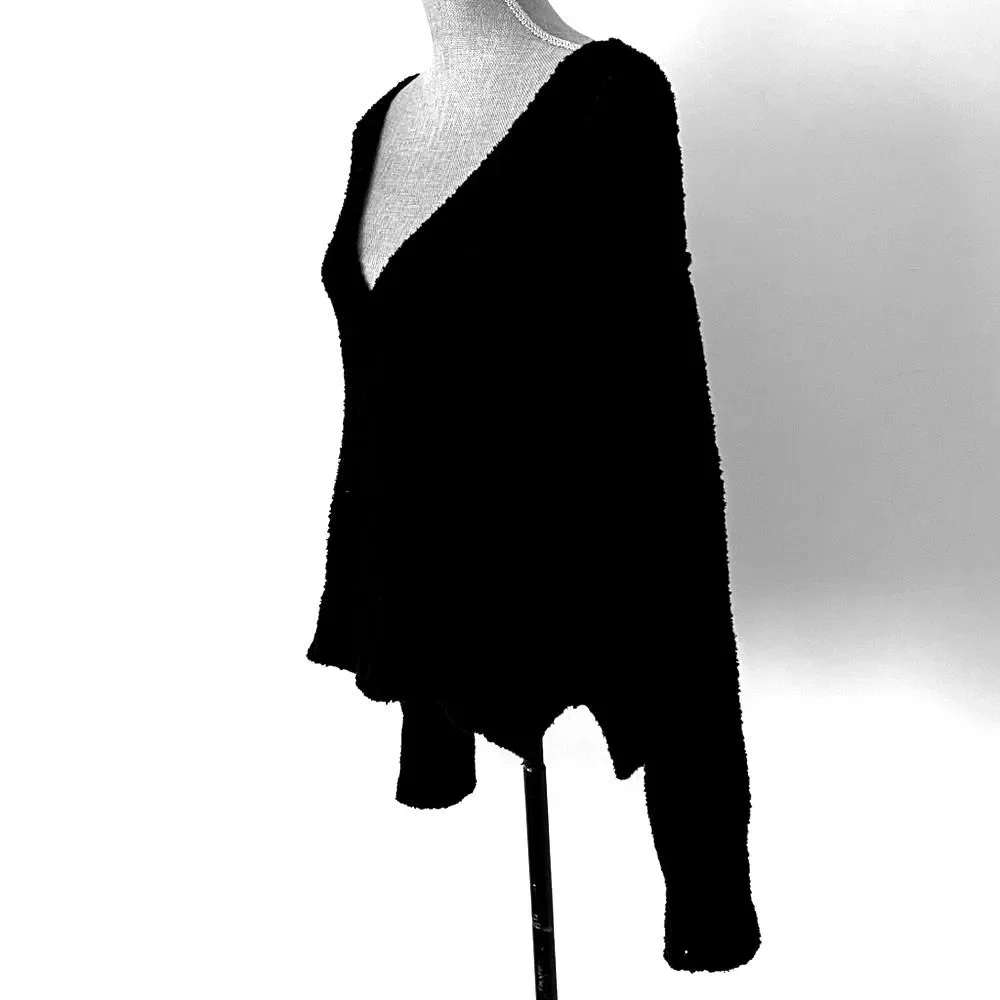 Free People Coco V-Neck Twist Detail Knit Sweater Black Sz M Cozy Urban Chic